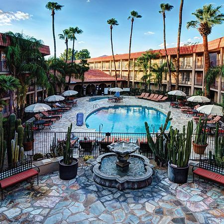 Doubletree Suites By Hilton Tucson-Williams Center Exterior photo