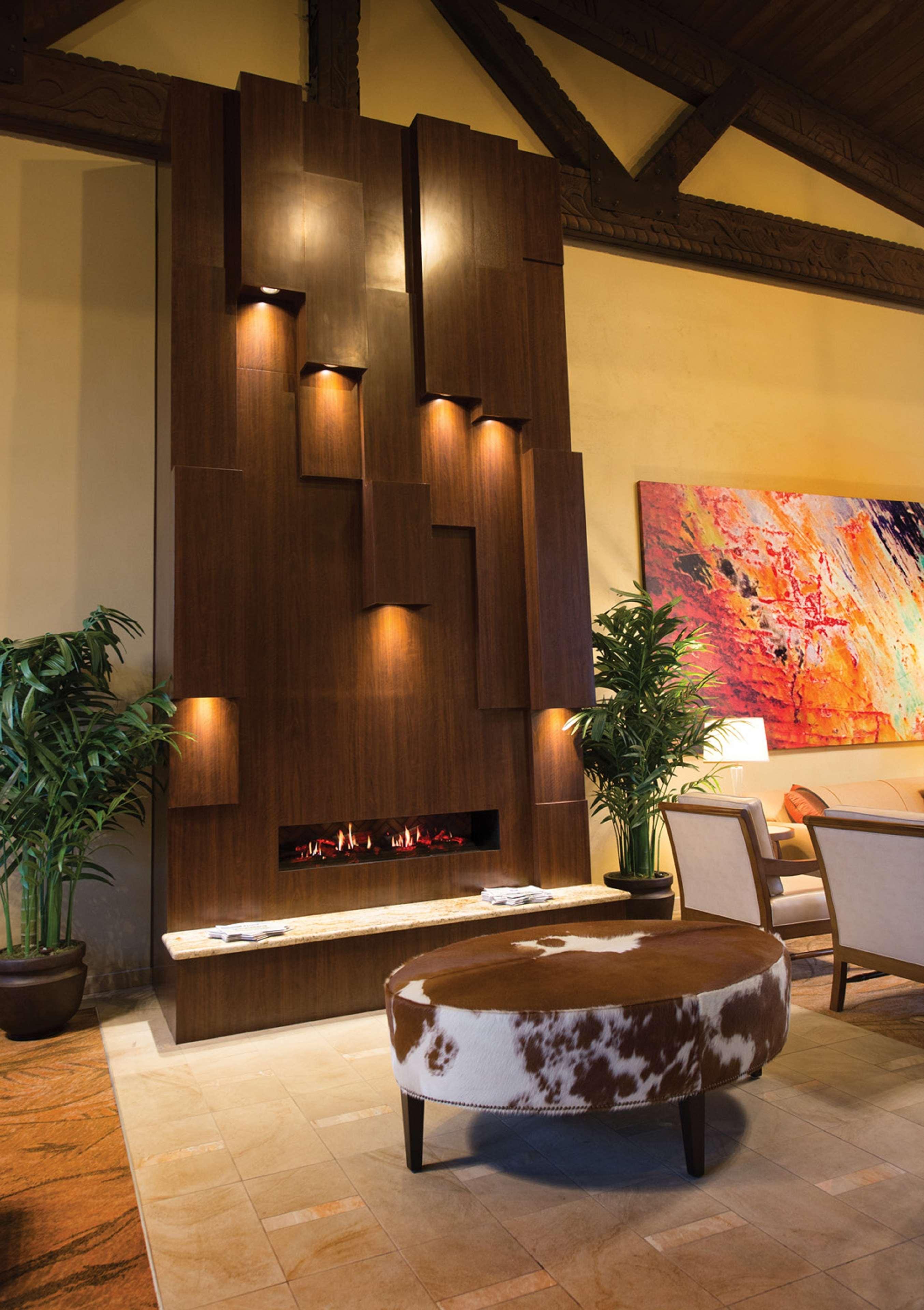 Doubletree Suites By Hilton Tucson-Williams Center Exterior photo