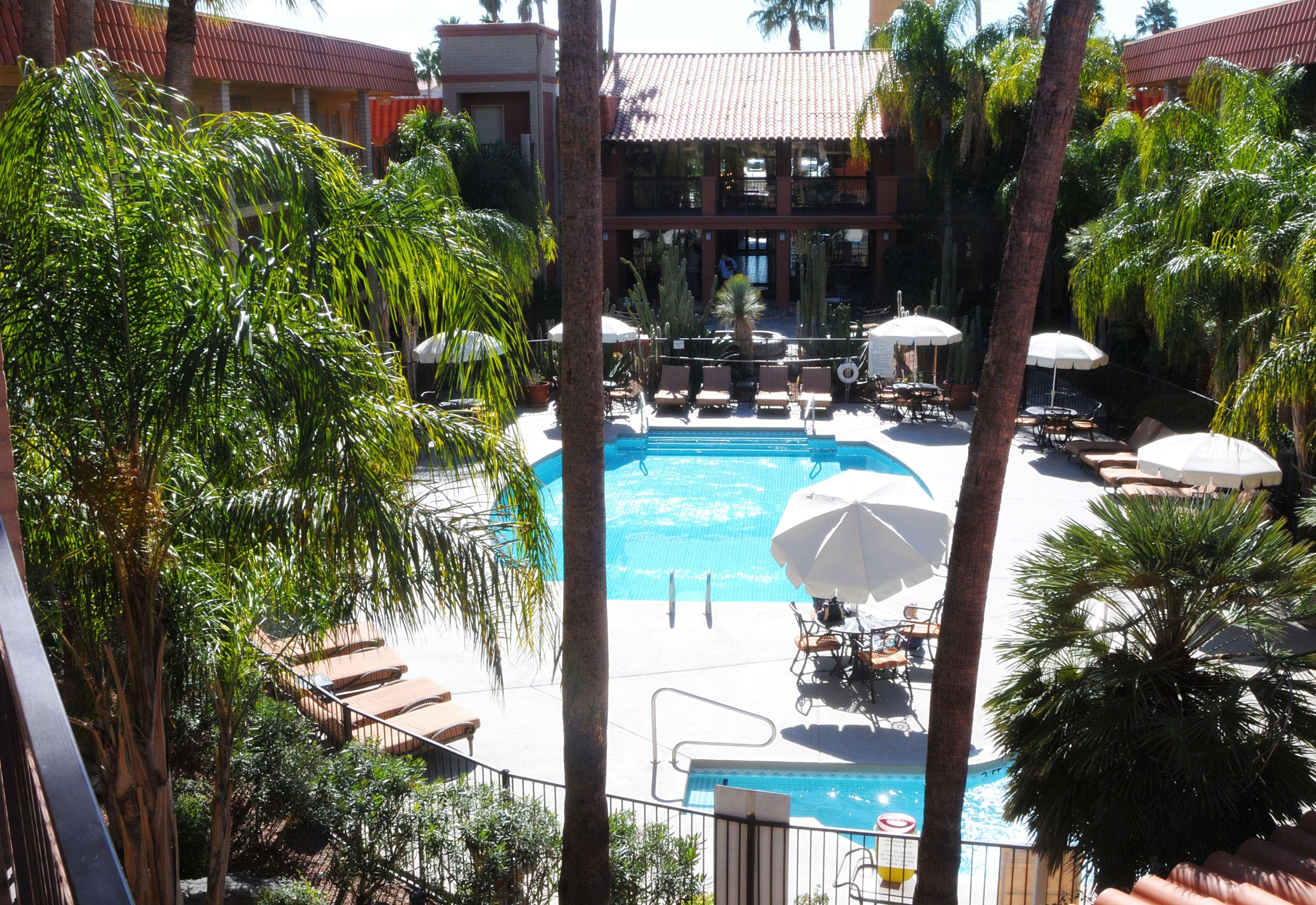 Doubletree Suites By Hilton Tucson-Williams Center Exterior photo