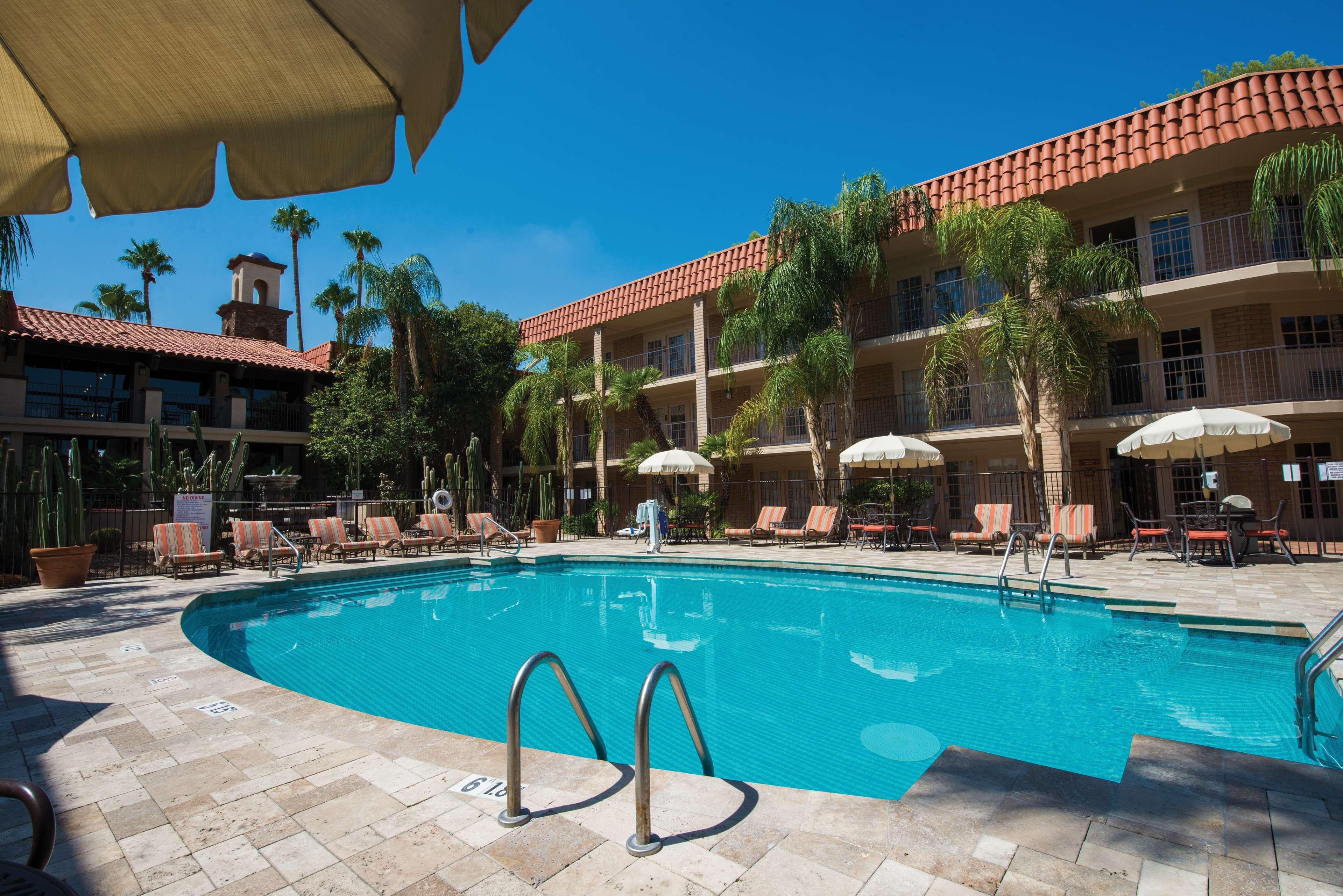 Doubletree Suites By Hilton Tucson-Williams Center Exterior photo